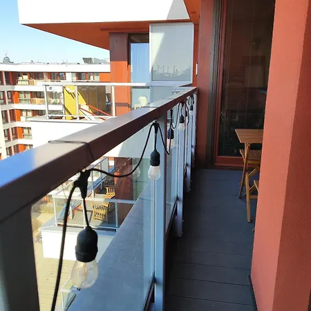 Modern In Shared Apartment, Balcony, Fast Wifi, Public Parking 5 Minutes Walking * Kraków